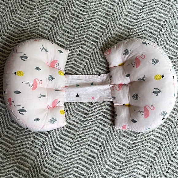 Pregnancy pillow - Picture 2 of 3